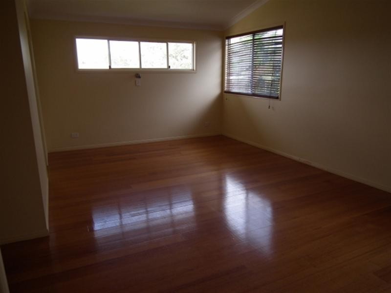 14 Waterfront Easement, Redland Bay QLD 4165