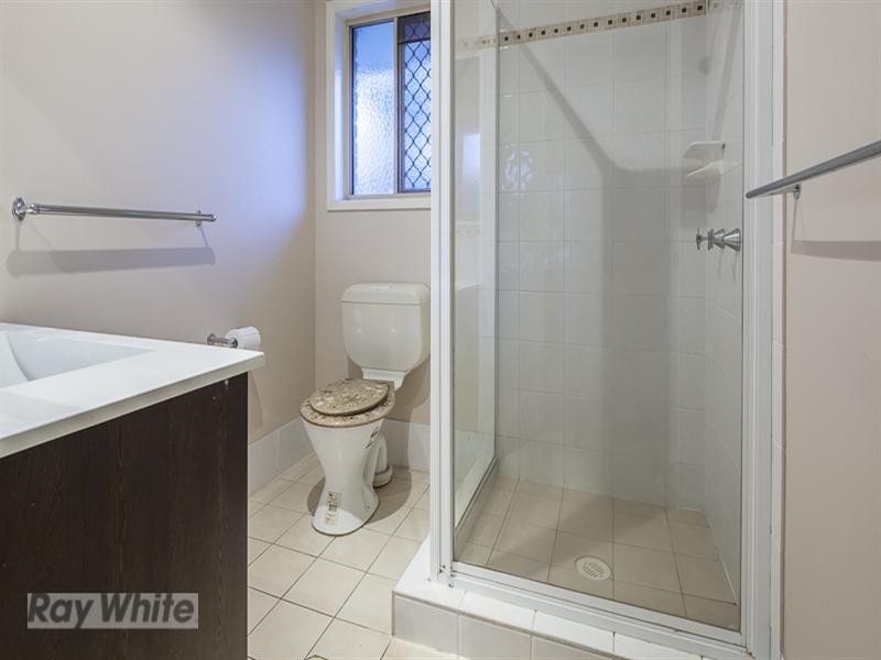 17 Niblick Way, Redland Bay QLD 4165