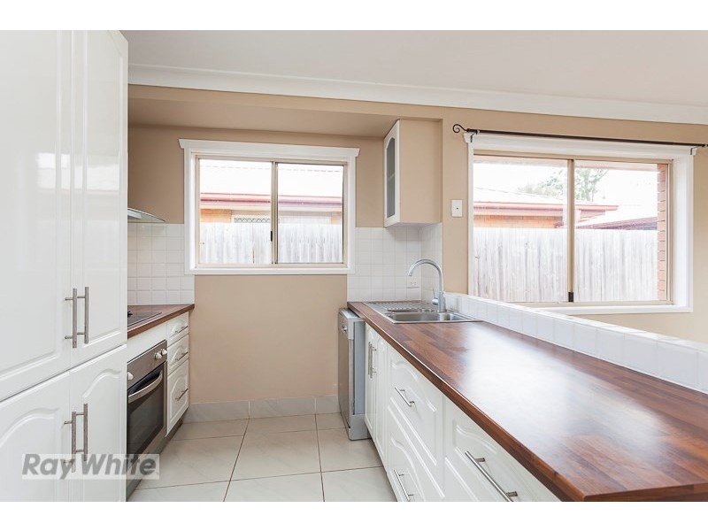 196 Mill Street, Redland Bay QLD 4165