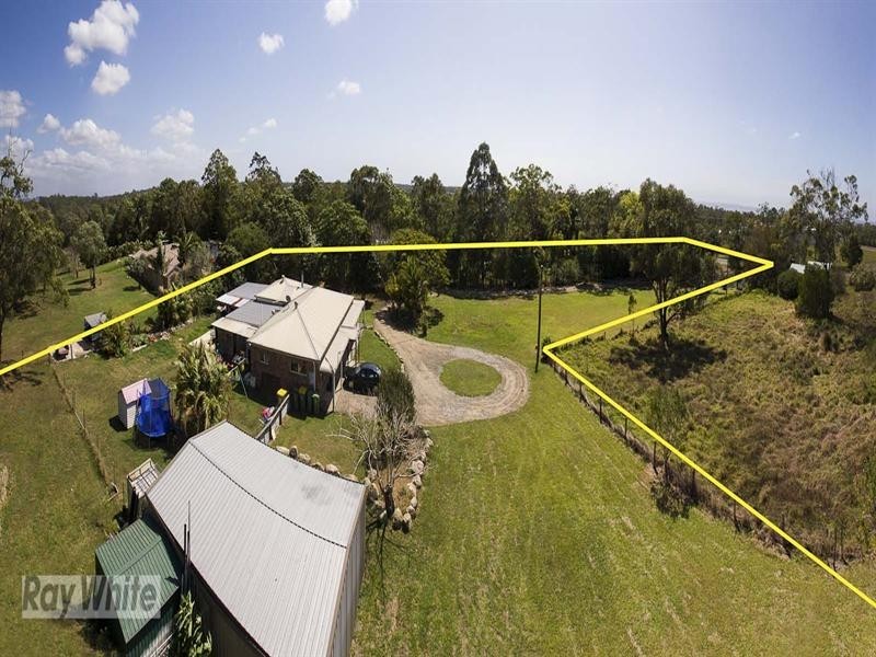 82 Kinross Road, Thornlands QLD 4164