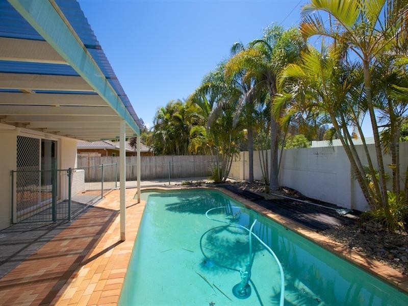 42 Orana Street, Victoria Point QLD 4165