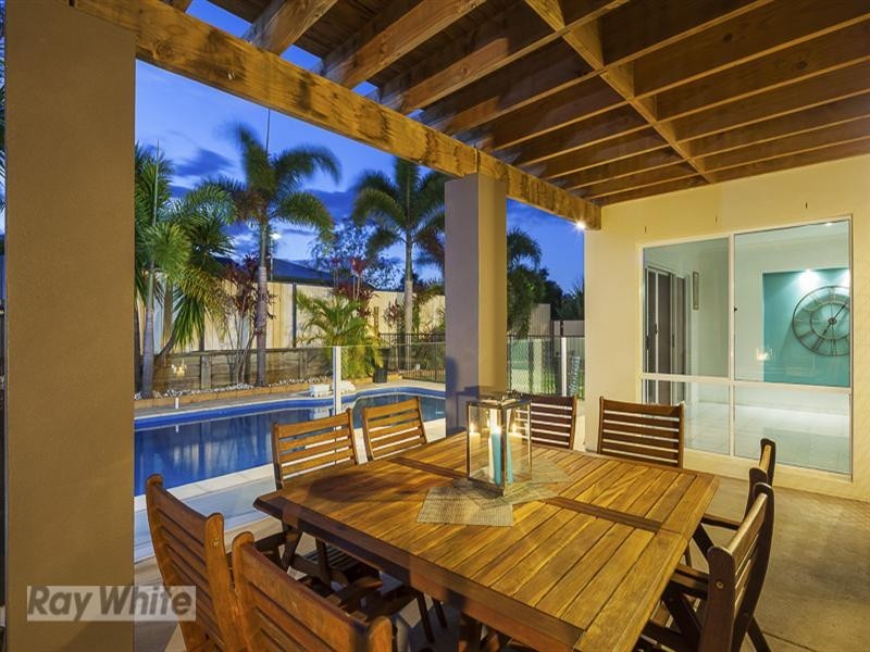 29 Caswell Crescent, Redland Bay QLD 4165