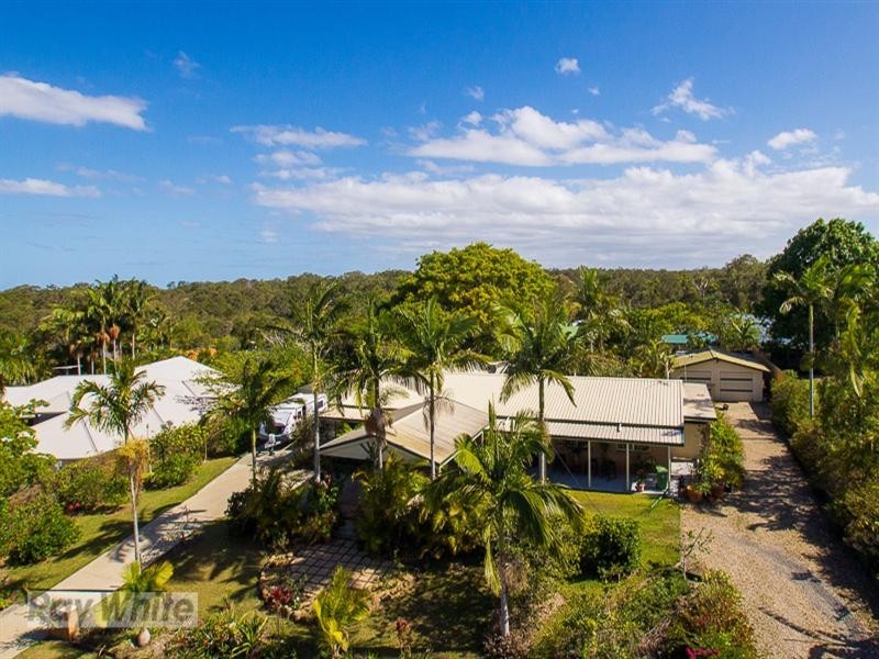 11 Azalea Street, Redland Bay QLD 4165