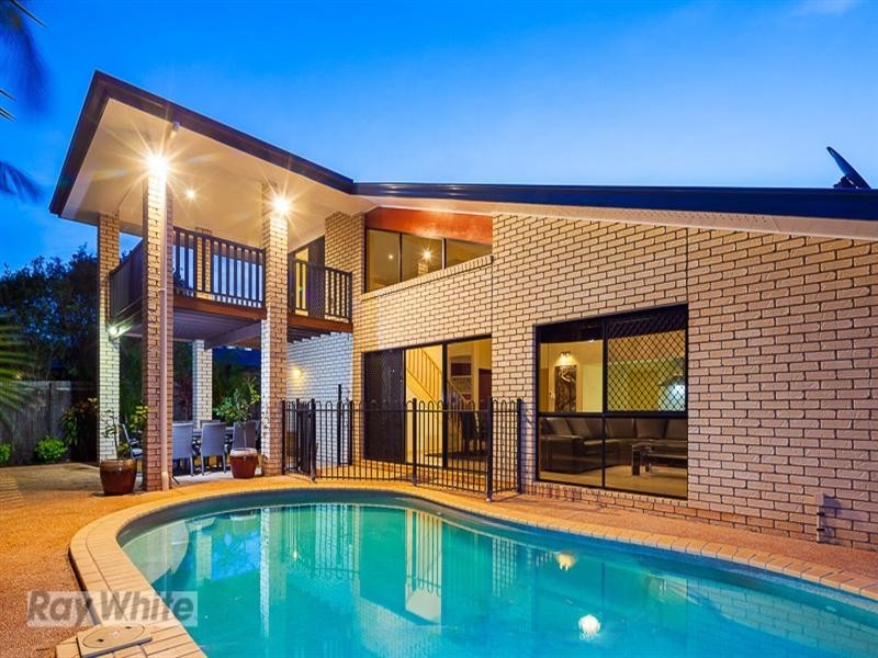 55 Spinnaker Circuit, Redland Bay QLD 4165