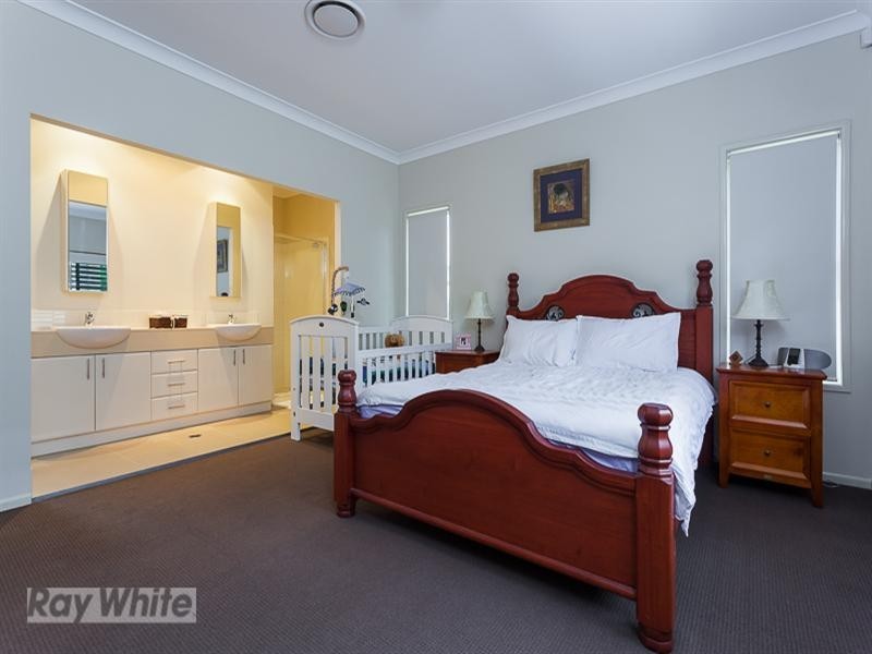 14 Cleveland Terrace, Ormiston QLD 4160