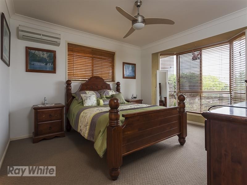 15 Newlands Street, Redland Bay QLD 4165