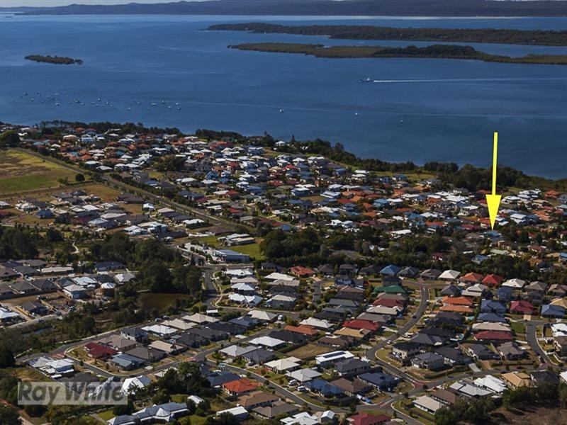 13 Torquay Road, Redland Bay QLD 4165