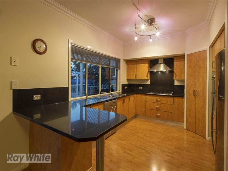 14 Braemar Court, Redland Bay QLD 4165