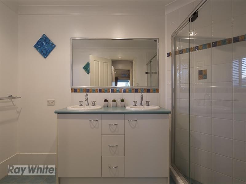 14 Braemar Court, Redland Bay QLD 4165