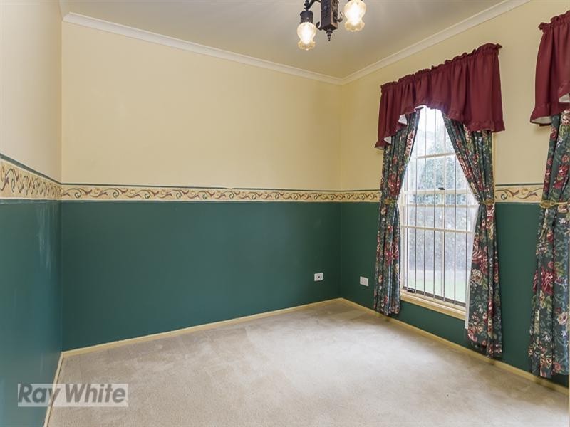 5 Bartlett Terrace, Redland Bay QLD 4165