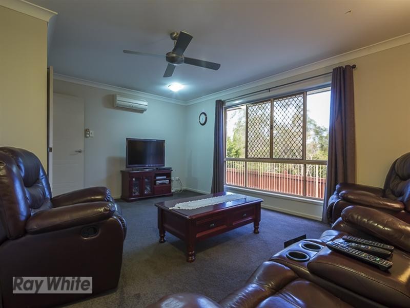 50 Ebony Crescent, Redland Bay QLD 4165