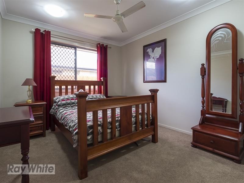 50 Ebony Crescent, Redland Bay QLD 4165