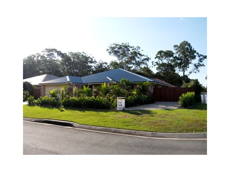 13 Tathra Court, Redland Bay QLD 4165