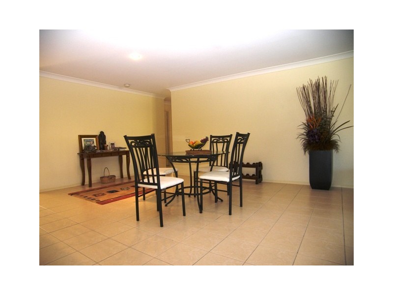 13 Tathra Court, Redland Bay QLD 4165