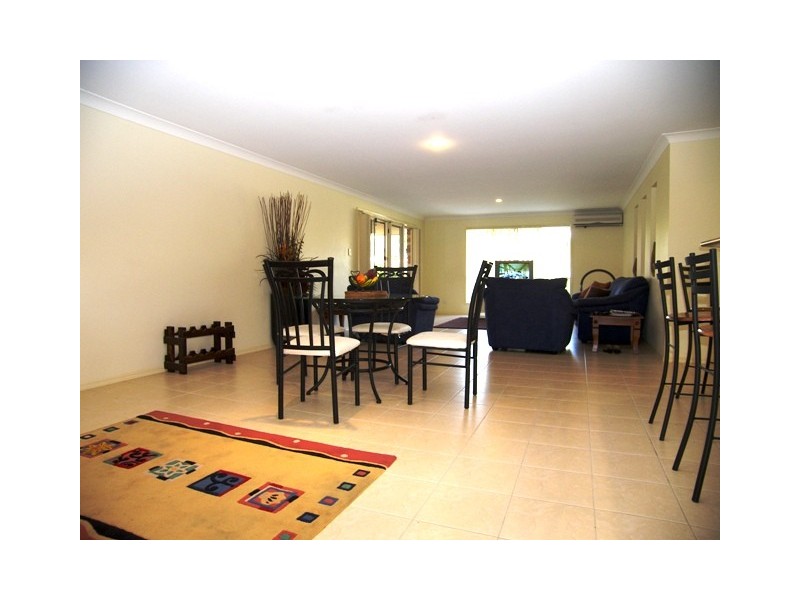 13 Tathra Court, Redland Bay QLD 4165