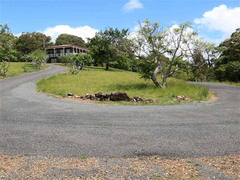 207 Rocky Passage Road, Redland Bay QLD 4165