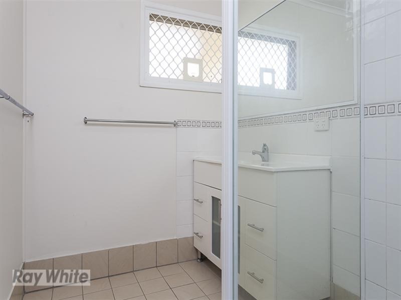 8 Carinya Street, Cleveland QLD 4163