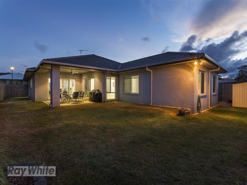 11 Balsam Street, Redland Bay QLD 4165