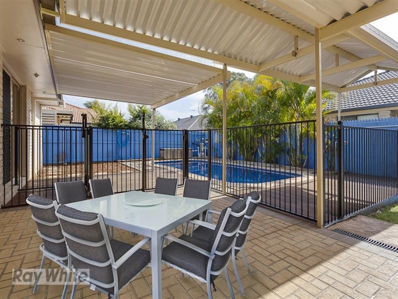 37 Parklink Drive, Redland Bay QLD 4165