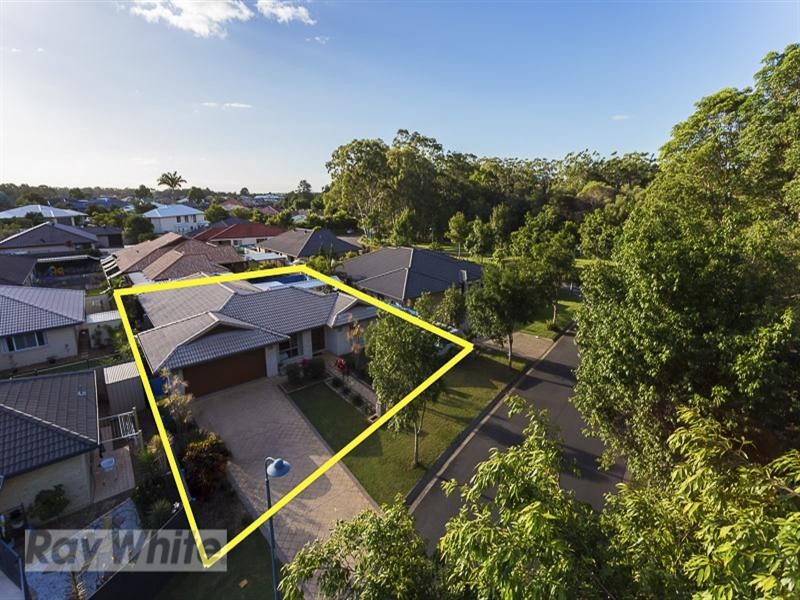 37 Parklink Drive, Redland Bay QLD 4165
