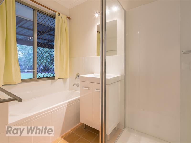 12 Caledonian Crescent, Alexandra Hills QLD 4161