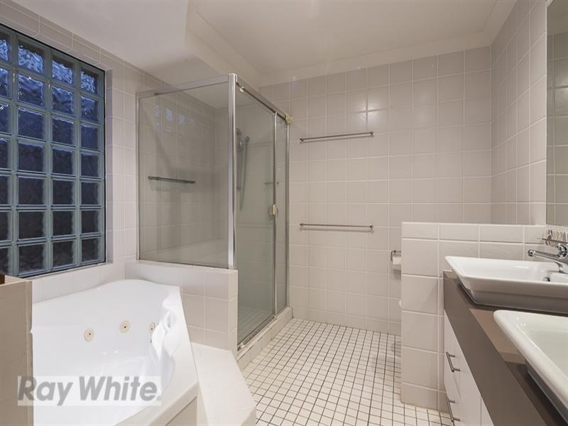 4 Sunsail Place, Thornlands QLD 4164