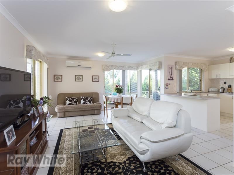 47 Bedarra Street, Redland Bay QLD 4165