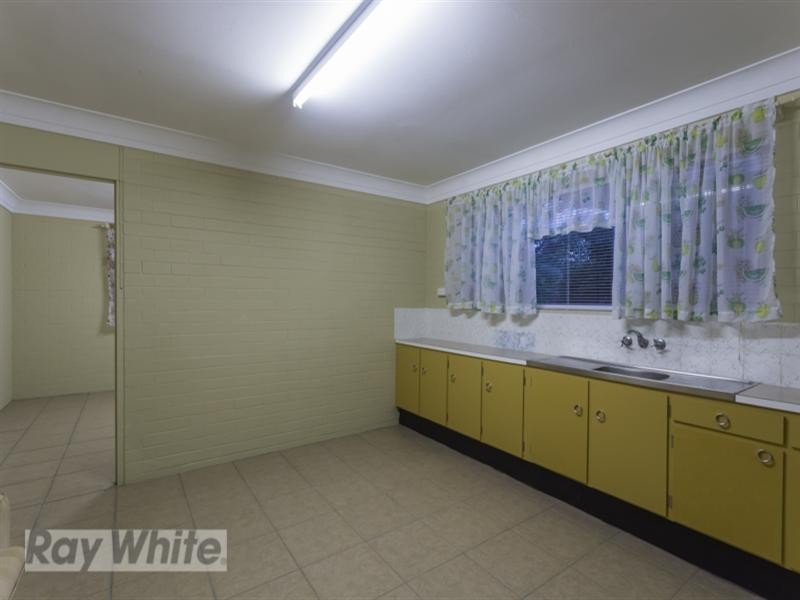71 Hamilton Street, Redland Bay QLD 4165
