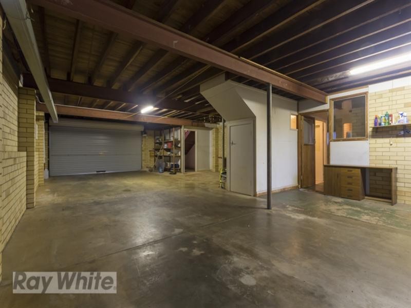 71 Hamilton Street, Redland Bay QLD 4165