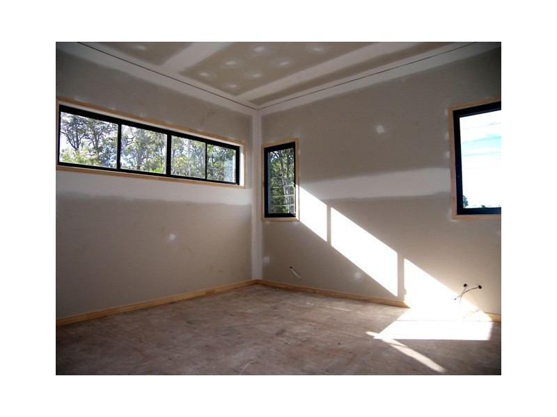 13 Spike Street, Redland Bay QLD 4165