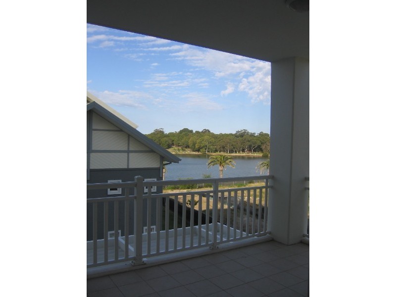 31/53 Peninsula Drive, Breakfast Point NSW 2137