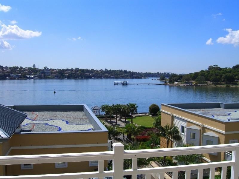 31/67 Peninsula Drive, Breakfast Point NSW 2137