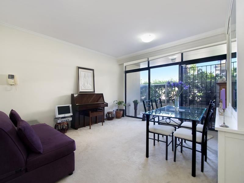 166/4 Dolphin Close, Chiswick NSW 2046