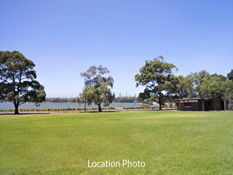 16 First Avenue, Rodd Point NSW 2046