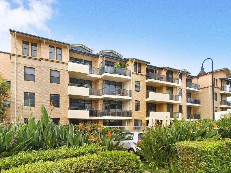 128/2 Dolphin Close, Chiswick NSW 2046