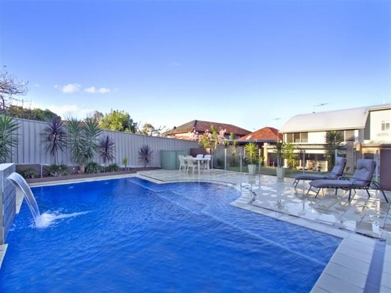 28 Dorking Road, Cabarita NSW 2137