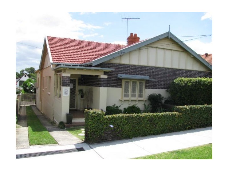 18 Byron Street, Croydon NSW 2132