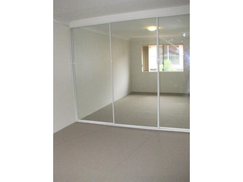 2/82 Kings Road, Five Dock NSW 2046