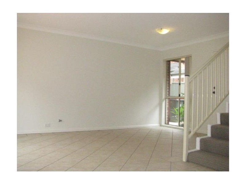 2/82 Kings Road, Five Dock NSW 2046