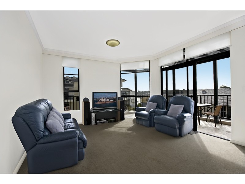 202/4 Dolphin Close, Chiswick NSW 2046