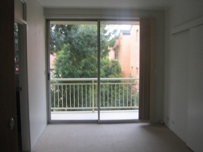 8/547 Victoria Road, Ryde NSW 2112