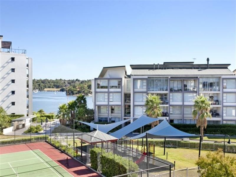 121/1 Dolphin Close, Chiswick NSW 2046