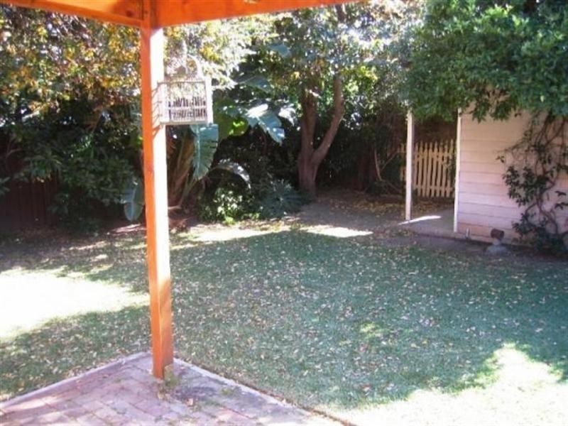 18 Louden Street, Canada Bay NSW 2046