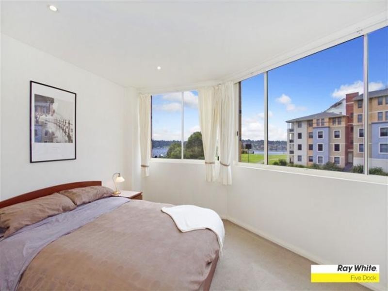 60/1 Janoa Place, Chiswick NSW 2046