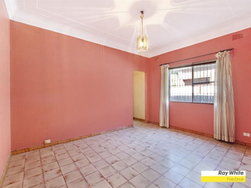 484 Lyons Road West, Five Dock NSW 2046