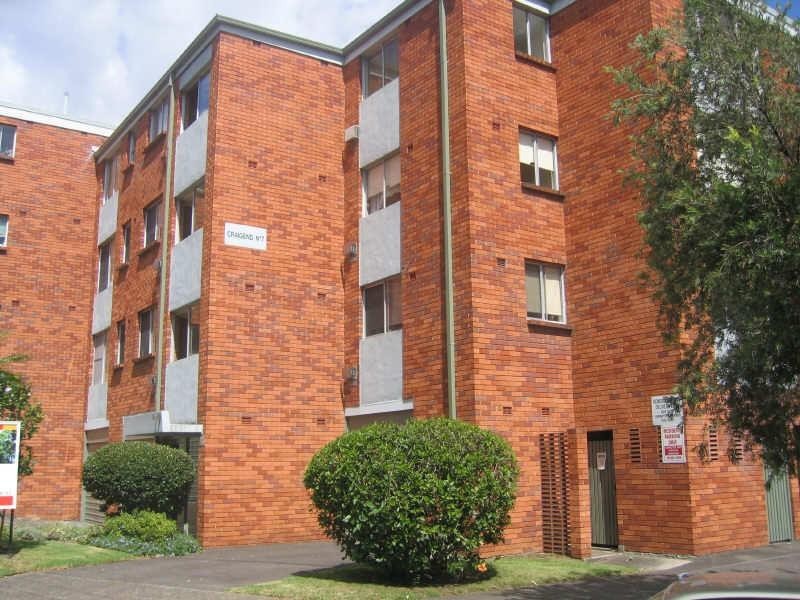 4/7 Bortfield Drive, Chiswick NSW 2046