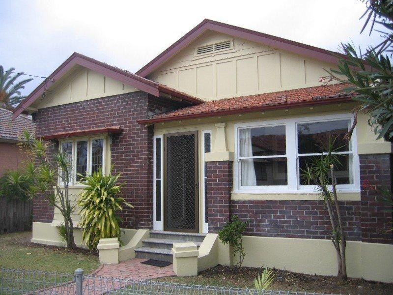 17 Knocklayde Street, Ashfield NSW 2131