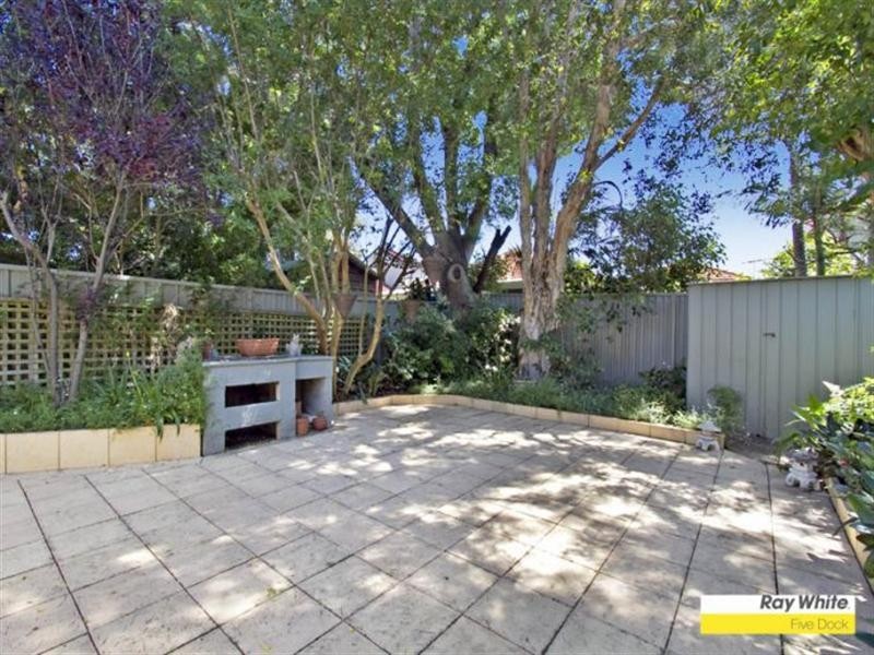 9 Warwillah Road, Russell Lea NSW 2046