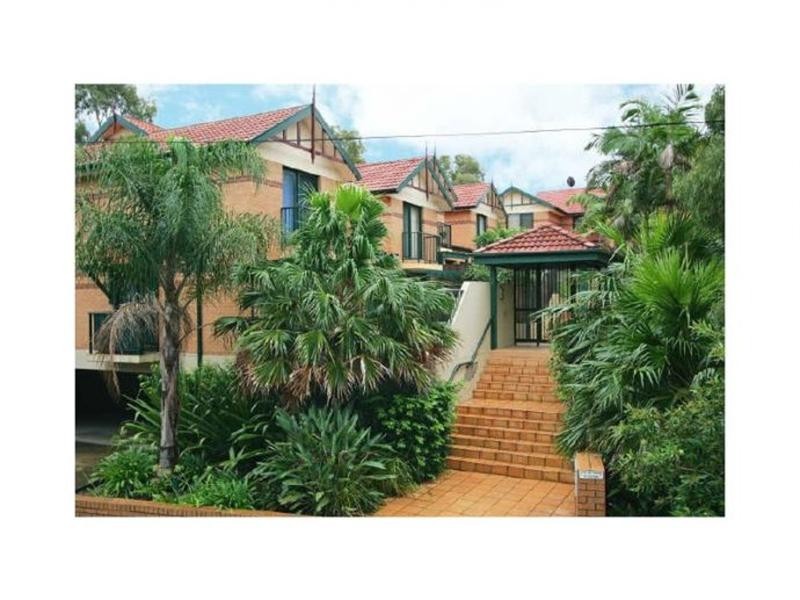 8/1a Henley Marine Drive, Five Dock NSW 2046