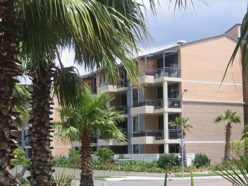 176/4 Dolphin Close, Chiswick NSW 2046